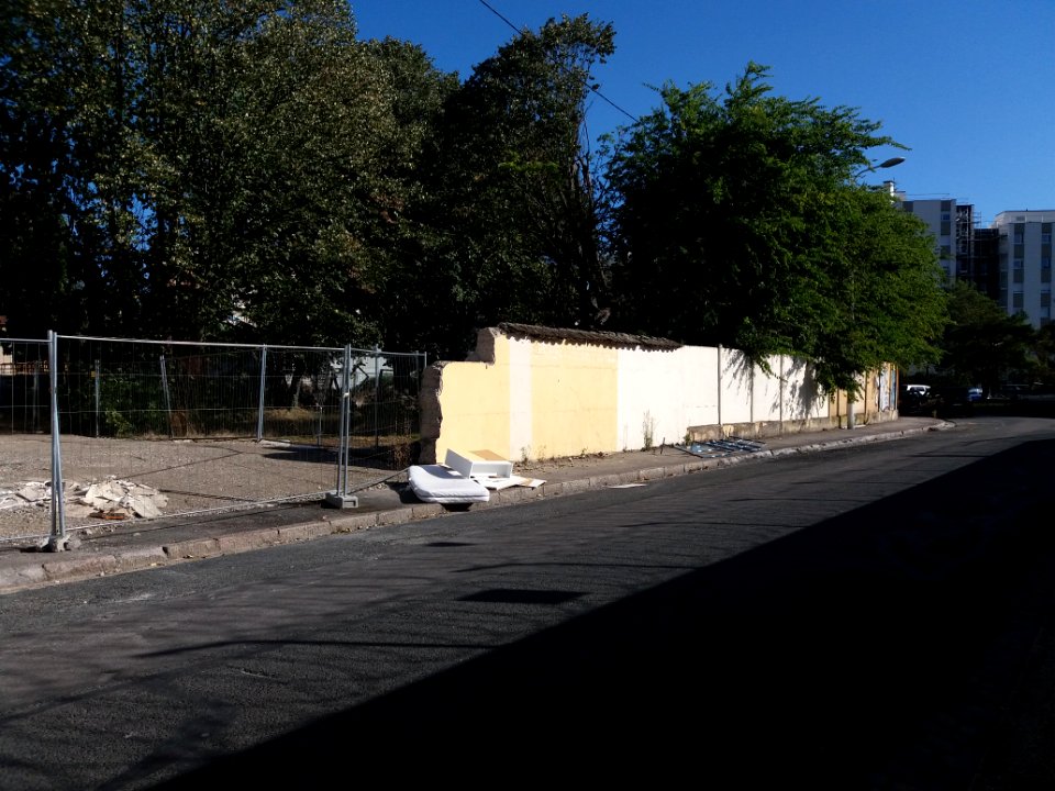 Lyon 8e - Rue de Montagny, vers le sud, avant le premier virage