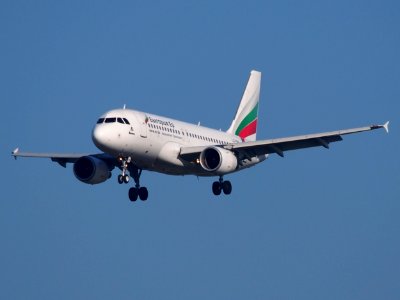 LZ-FBB Bulgaria Air Airbus A319-112, landing at Schiphol (AMS - EHAM), Netherlands, pic1