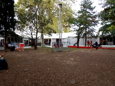 Lyon 8e - Villa Lumière, jardin aménagé pour le festival Lumière (1)