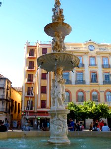 Málaga - Plaza de la Constitución, Fuente de Génova 2