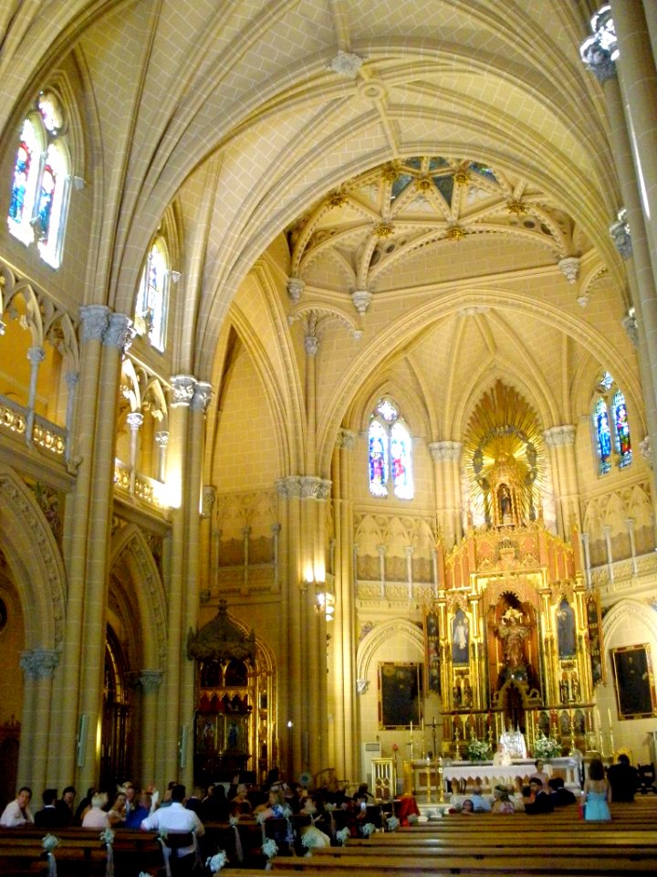 Málaga - Iglesia del Sagrado Corazón, interior 18