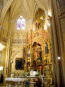 Málaga - Iglesia del Sagrado Corazón, interior 09