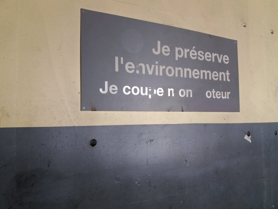 Lyon Vaise - Gare routière, panneau environnement