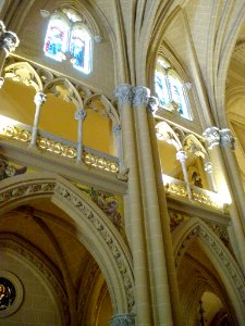 Málaga - Iglesia del Sagrado Corazón, interior 05