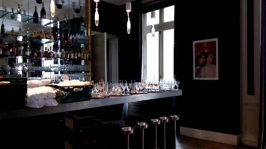 Lyon 8e - Avenue des Frères Lumière - Restaurant Marguerite - Bar