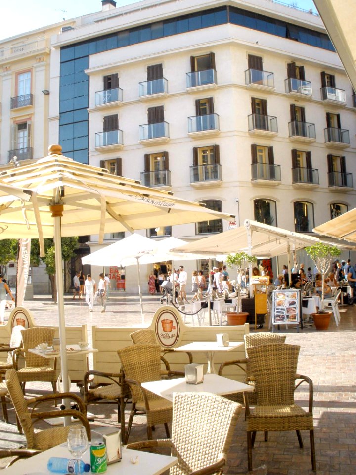 Málaga - Plaza de la Constitución 07
