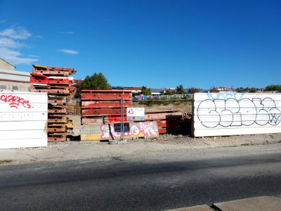 Lyon 7e - Rue Paul Duvivier, empilement de coffrages