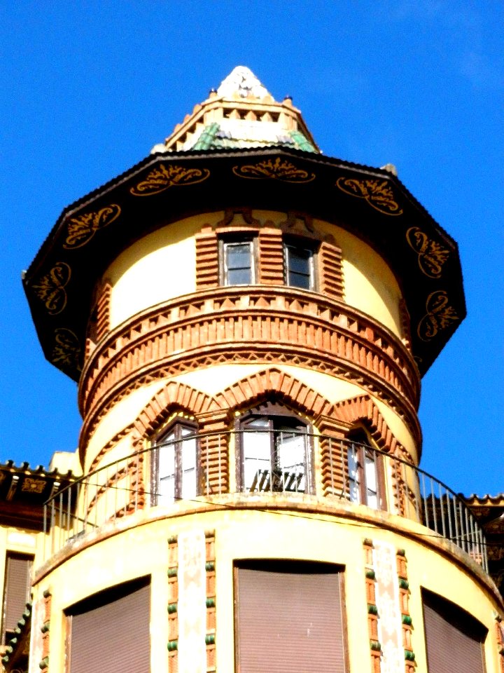 Málaga - Edificio en la calle Sagasta, 5 (1) 04