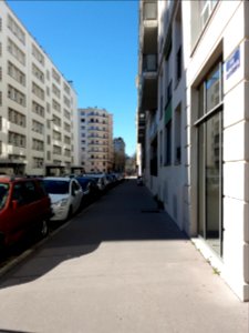 Lyon 7e - Rue Parmentier, côté ouest depuis la rue du Brigadier Voituret