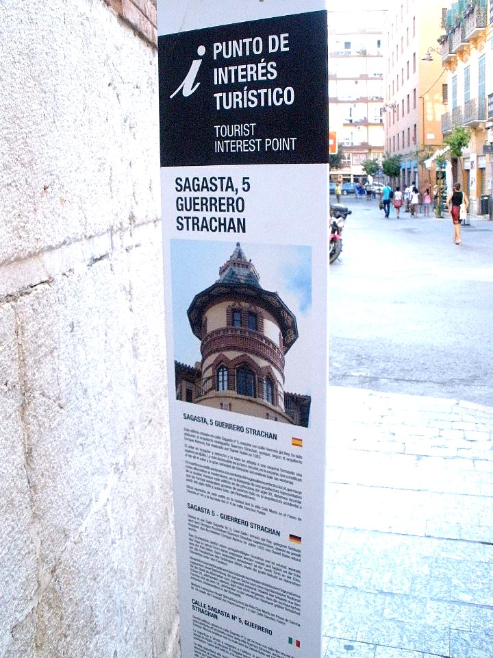 Málaga - Edificio en la calle Sagasta, 5 (1) 01