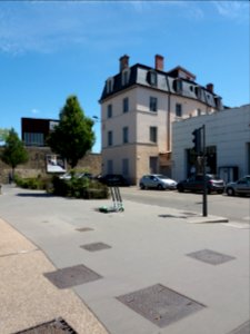 Lyon 7e - Rue Victor Lagrange, immeuble à l'angle de la rue de Gerland photo