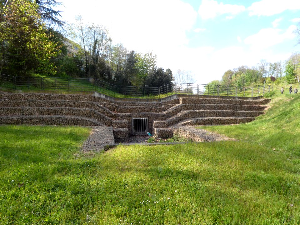 Lyon 9e - Parc du Vallon - Écoulement du ruisseau des Gorges