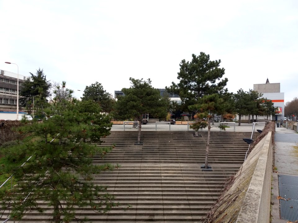 Lyon 7e - Square Professeur Galtier, depuis le sud