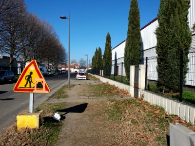 Lyon 7e - Rue Saint-Jean de Dieu, arrivant sur la rue Challemel-Lacour