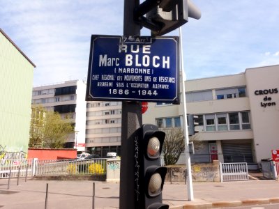 Lyon 7e - Rue Marc Bloch, plaque