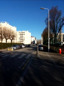 Lyon 7e - Rue Mathieu Varille, côté est depuis la rue du Rhône