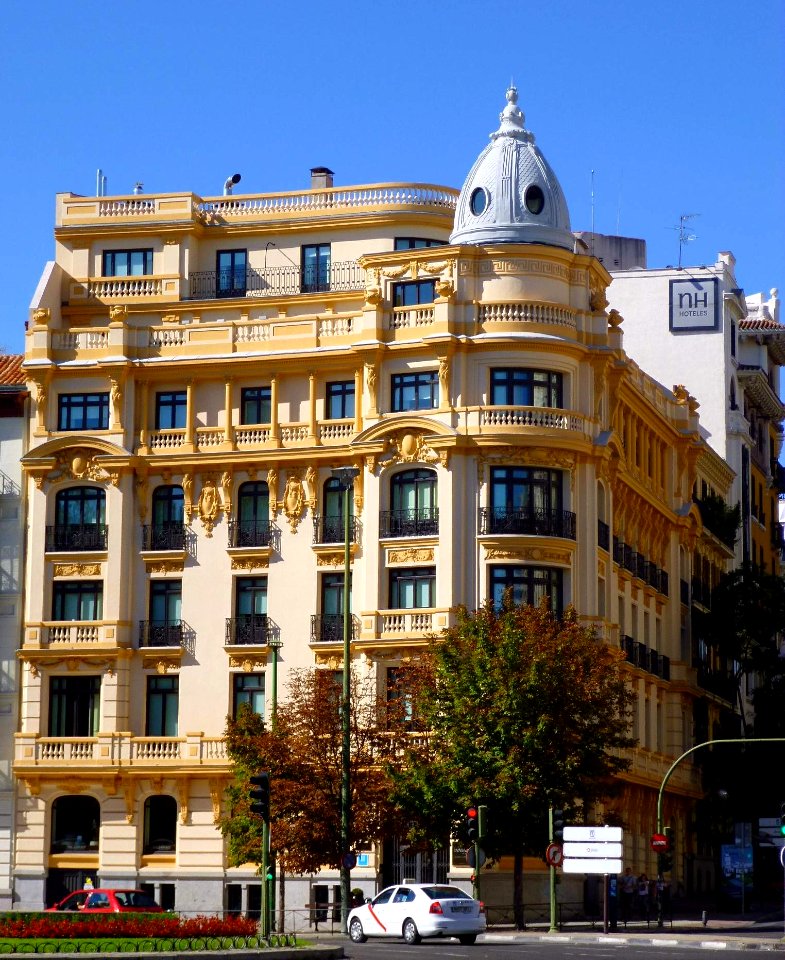 Madrid - Plaza de Alonso Martínez 2