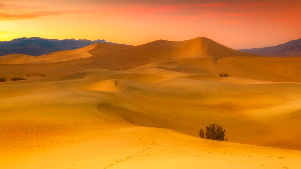 Dunes hills mountains photo