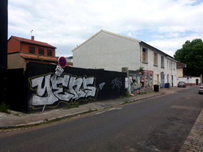 Lyon 7e - Rue Paul Massimi, bâtiment à démolir, à l'angle de la rue Abraham Bloch