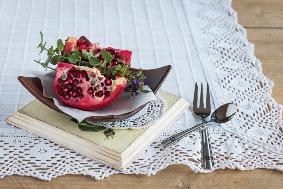 Red cut fruit ripe fruit