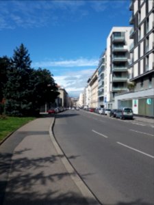 Lyon 7e - Rue Marc Bloch, depuis la rue de la Madeleine