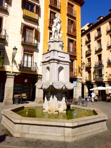Madrid - Plaza de la Provincia, Fuente de Orfeo