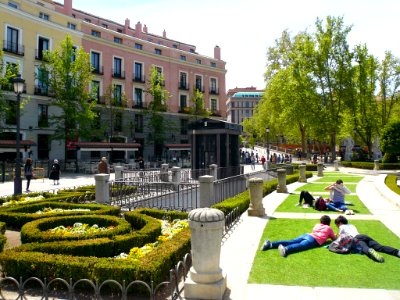 Madrid - Plaza de Oriente, primavera 2