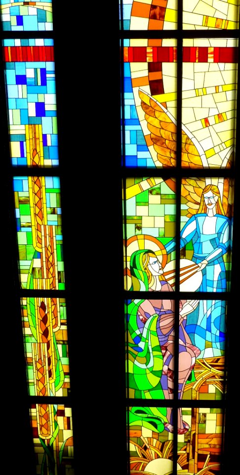 Madrid - Parroquia de María Inmaculada y Santa Vicenta María, vidrieras 08