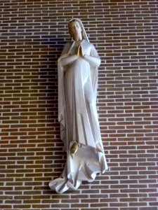 Madrid - Parroquia de María Inmaculada y Santa Vicenta María 06