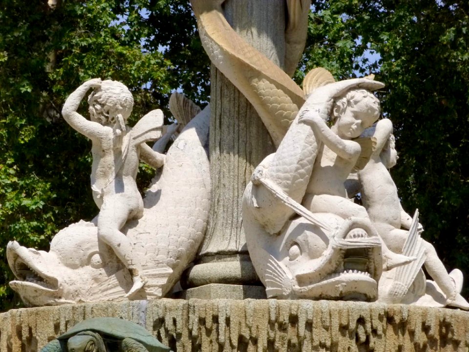 Madrid - Parque del Retiro - Fuente de los Galápagos 4