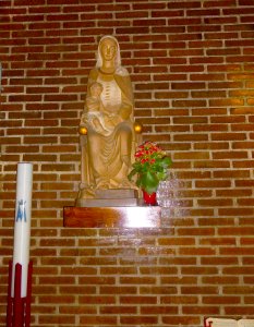 Madrid - Parroquia de María Inmaculada y Santa Vicenta María 03