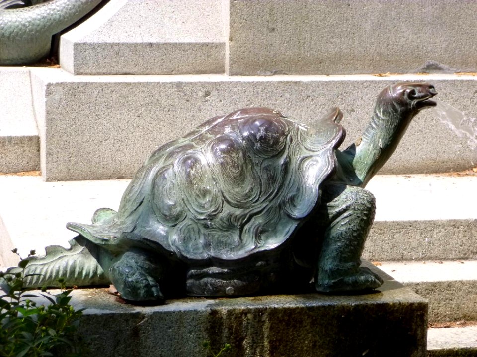 Madrid - Parque del Retiro - Monumento a Cuba 01