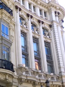 Madrid - Edificio Meneses 1