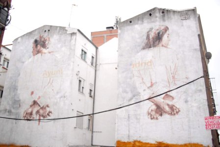 Madrid - Mural en el distrito de Tetuán