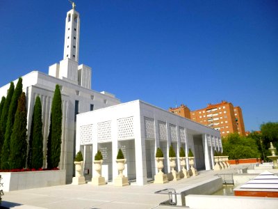 Madrid - Moratalaz, Templo Mormón 09