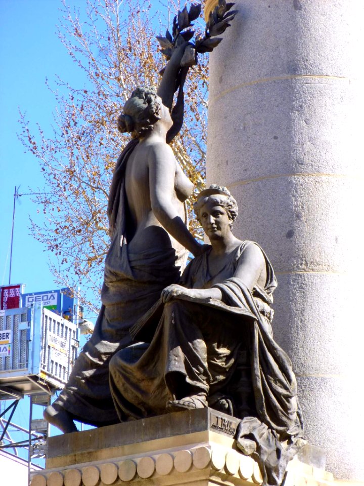 Madrid - Monumento a Cánovas del Castillo 2
