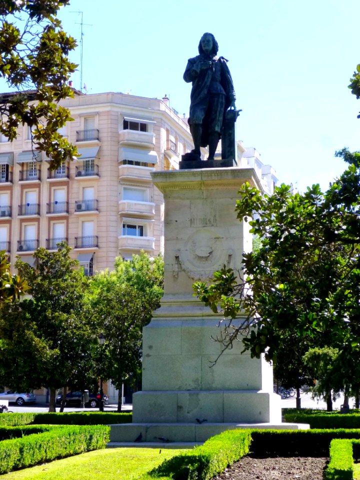 Madrid - Museo del Prado, Monumento a Murillo