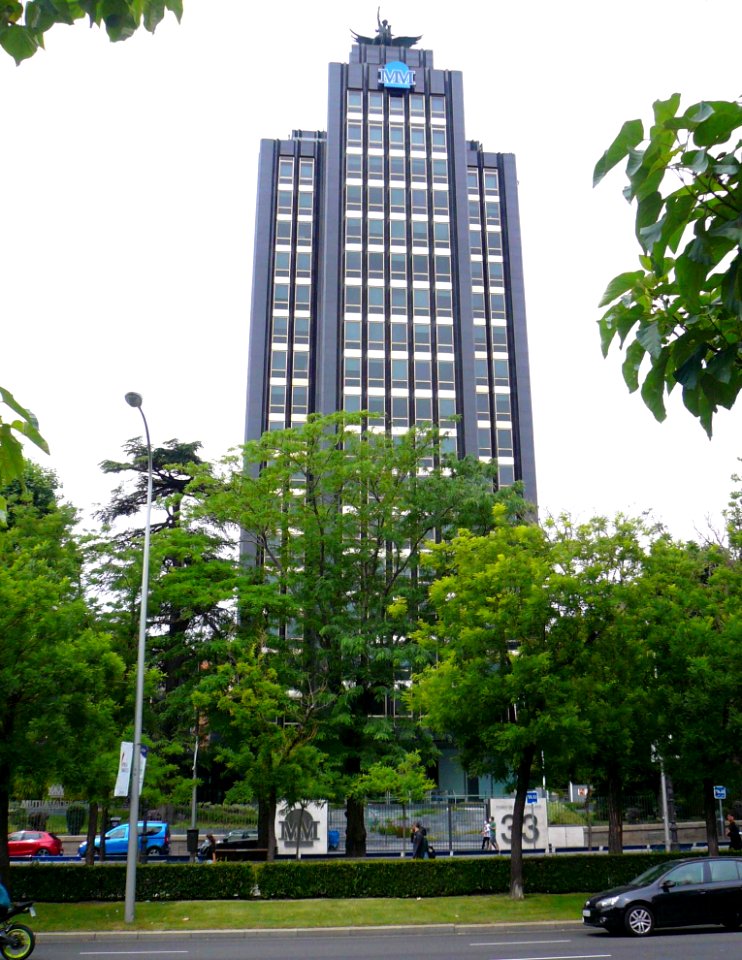 Madrid - Edificio La Unión y el Fénix (actual Mutua Madrileña, Paseo de la Castellana 33) 1