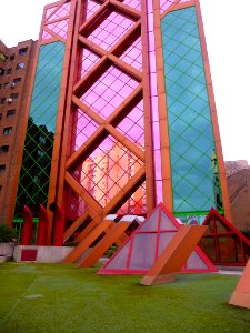 Madrid - Edificio MUSAAT 4