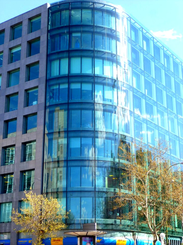 Madrid - Edificio en la calle de Velázquez, 128 (2)
