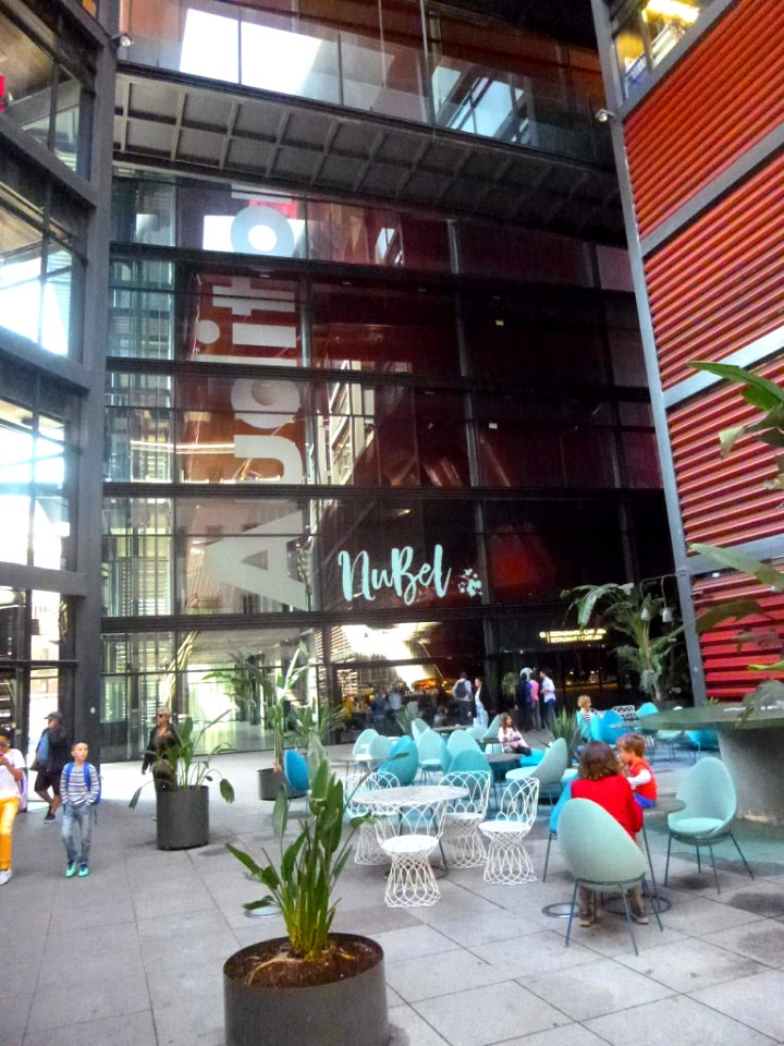 Madrid - Museo Nacional Centro de Arte Reina Sofía (MNCARS), Cafetería Restaurante NuBel 01
