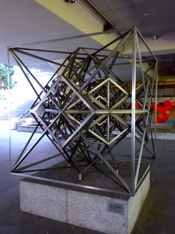 Madrid - Museo de Escultura al aire libre de La Castellana 13