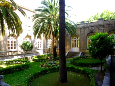 Madrid - Claustro de la Real Basílica de Nuestra de Atocha 02