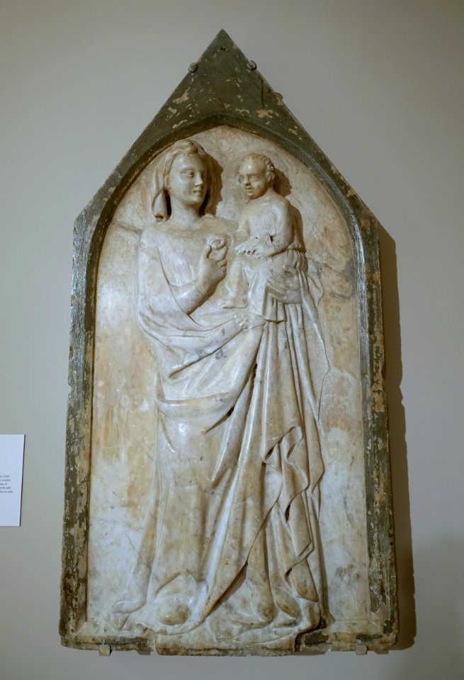 Madonna and Child, Italian, Pisa, c. 1350, marble - Princeton University Art Museum - DSC06886