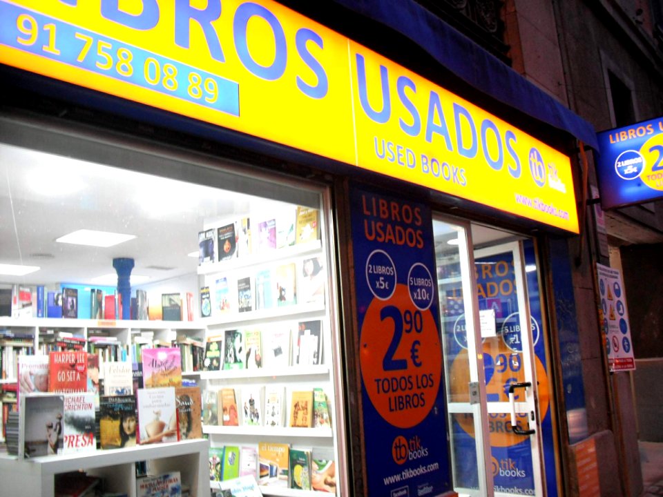 Madrid - Libros usados Tikbooks (tienda de Calle San Bernardo)