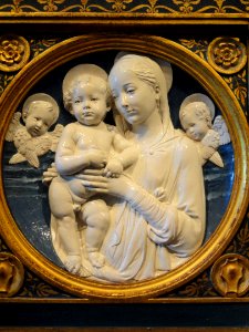 Madonna and Child with Cherubs by Andrea della Robbia - National Gallery of Art, Washington - DSC08614 photo