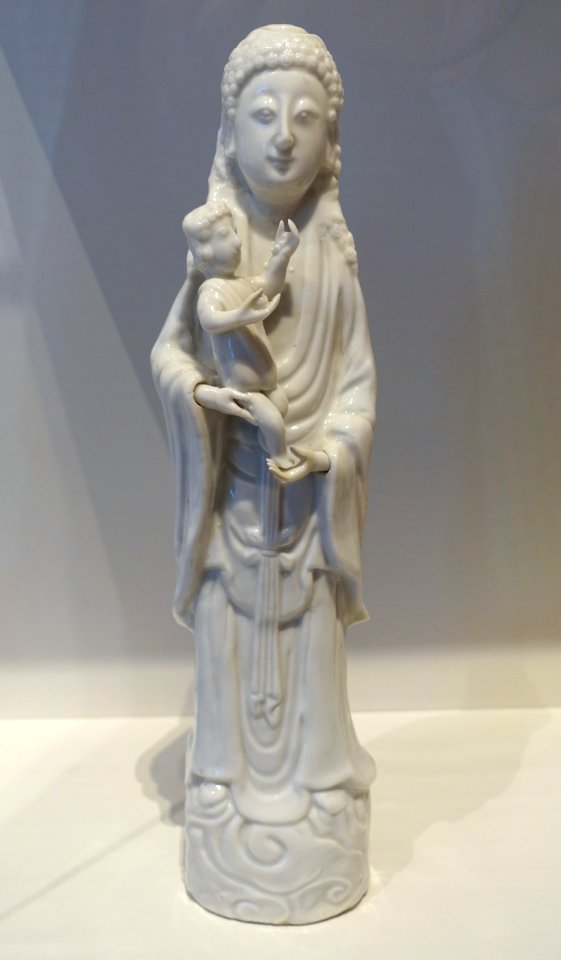 Madonna and Child, commissioned by Jesuit missionaries, Dehua ware, China, Qing dynasty, 1600s AD, stoneware - John and Mable Ringling Museum of Art - Sarasota, FL - DSC00687