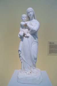 Madonna with Child, by Johann Christian Lotsch, 1849, marble - Germanisches Nationalmuseum - Nuremberg, Germany - DSC03391