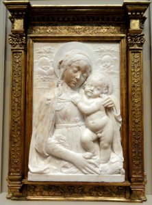 Madonna and Child by Benedetto da Maiano, c. 1475, marble - National Gallery of Art, Washington - DSC08889 photo