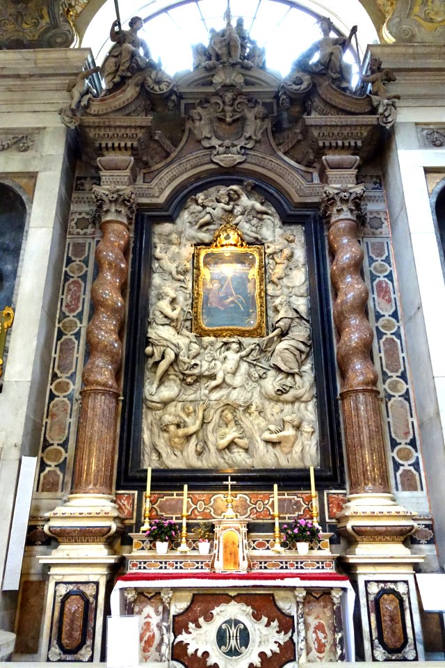 Madonna with Child and Angels by Giovanni Mazzone (1433-1512) - Santa Maria delle Vigne (Genoa) - DSC03323